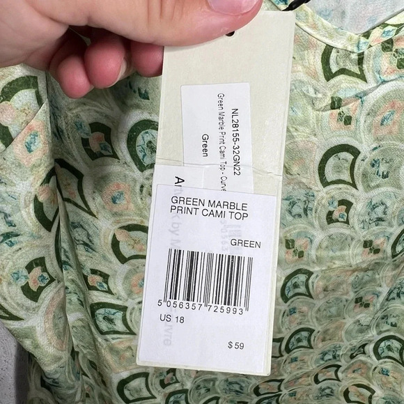 Never Fully Dressed Green Marble Print Cami Top Women's Size 18 - Picture 6 of 12